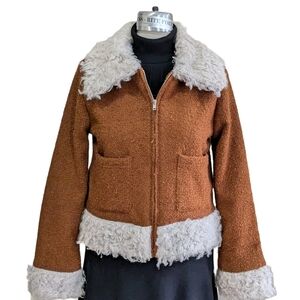 Forever 21 Cropped Boucle Coat Size Large